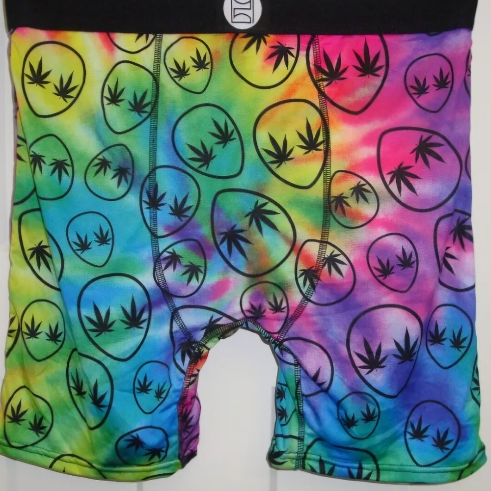 NWT PSD Focus Fit Men's Boxer Briefs "Aliens Tye Dyed Weed" Mens Size Large